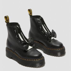 Dr Martens x Lazy Oaf Sinclair Boots 💕